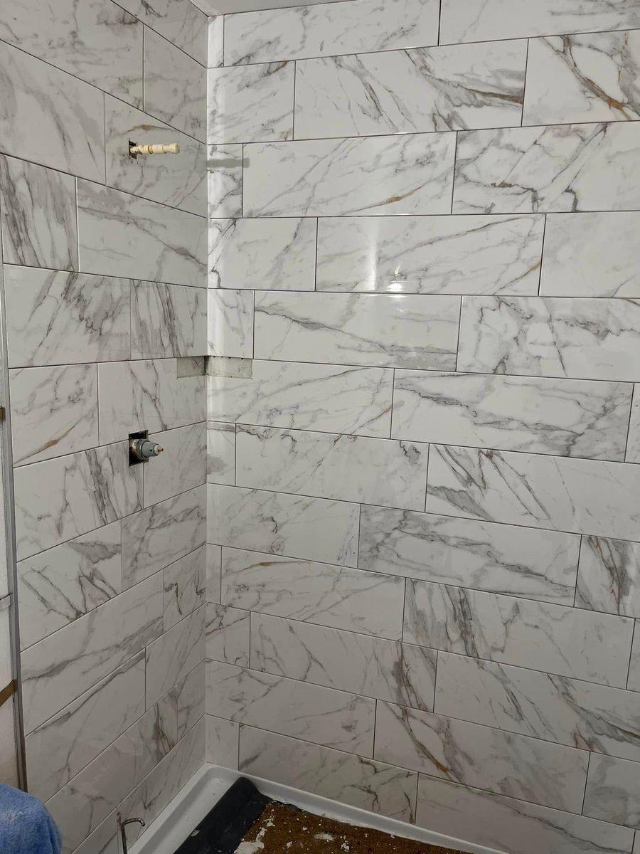 Tile Showers for Dail Flooring Solutions in Ruskin, FL