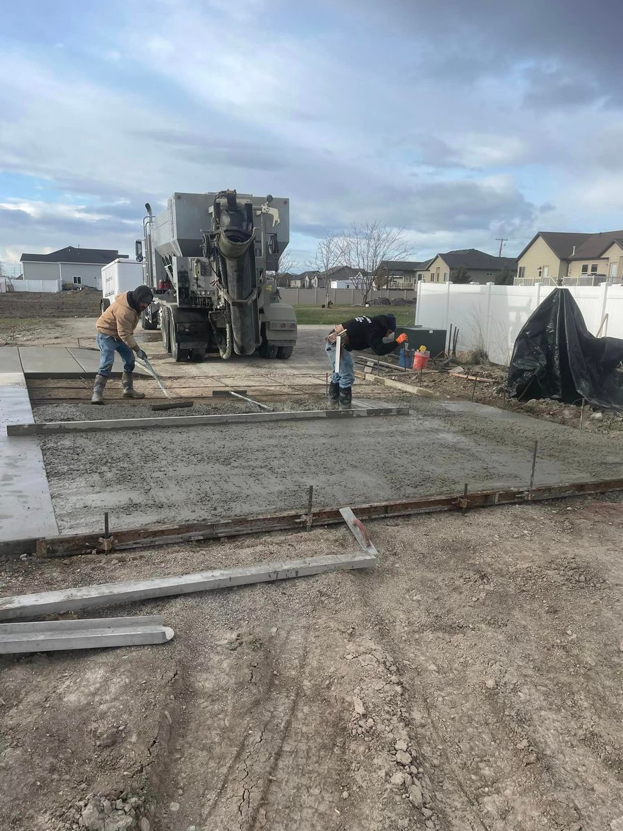 Fresh Concrete mixed and poured on site for Ward Mobile Pour Concrete in Tremonton, UT