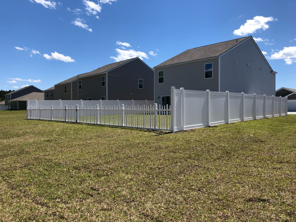 Fencing & Handrails for DC Exteriors in Savannah, GA