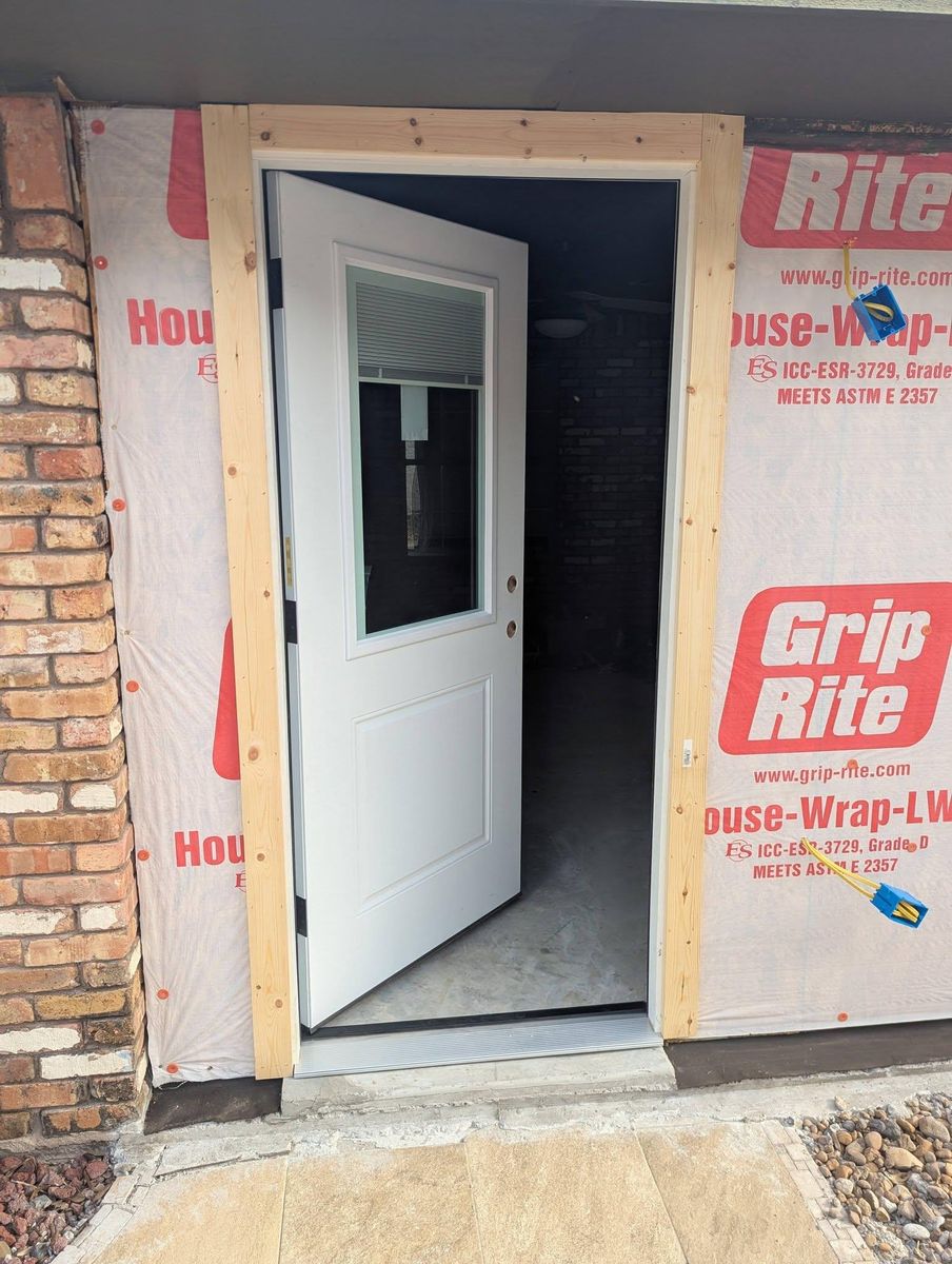 Carpentry for TopNotch Painting Solutions LLC in McAllen, TX