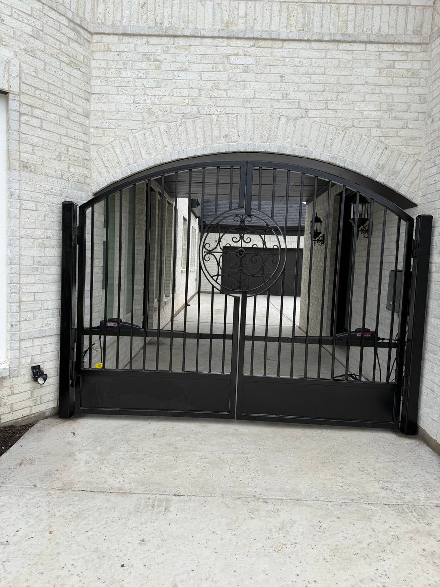 Gate Installation for Fence Connection TX LLC in McKinney, TX