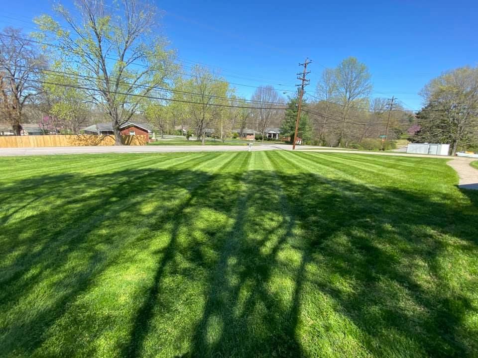 Mowing for Pro Lawn and Landscape in White Bluff, TN