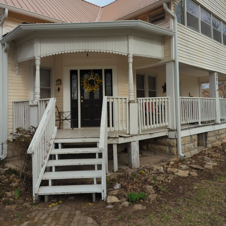 Doors for Santa Fe Trail Home Repairs in Overbrook, KS