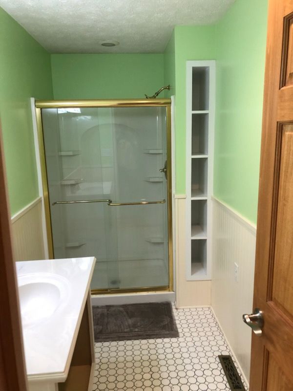 Bathtub to Shower Conversions for Taylor Construction Inc.  in Barberton, OH