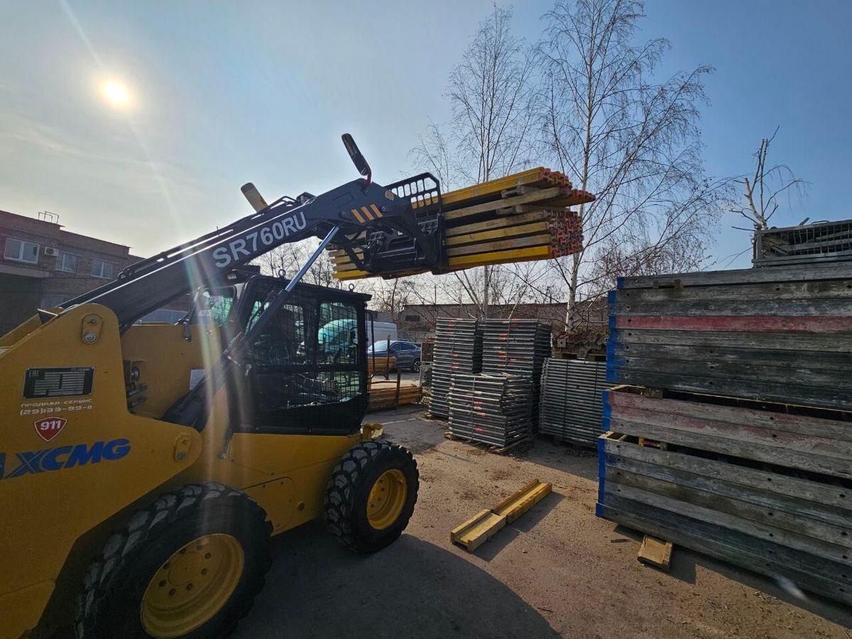 Skidsteer Work for Barricades  in Greenville, SC