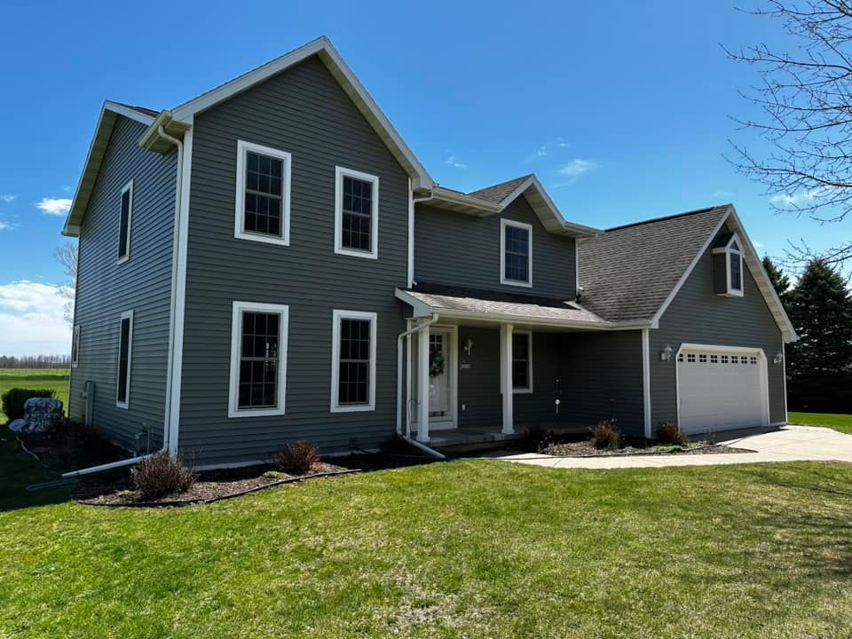 Window Cleaning for Konz Pressure Washing in Manitowic, WI