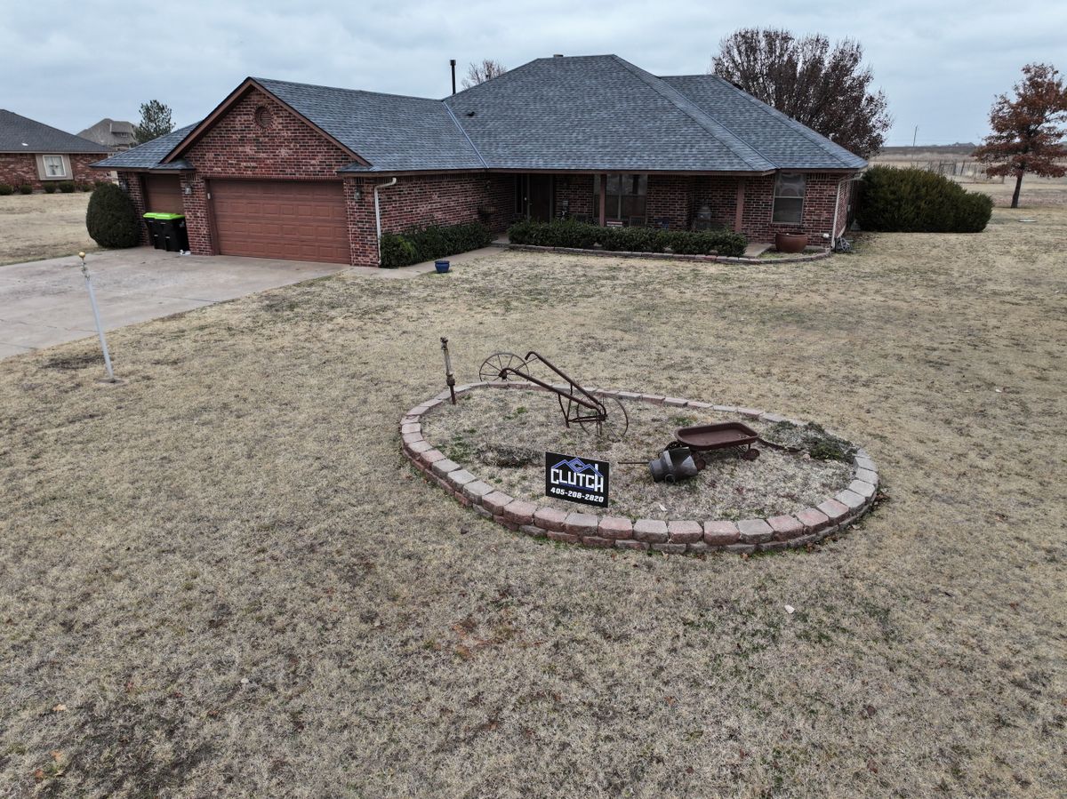 Roofing Replacement for Clutch Roofing & Construction in Mustang, OK