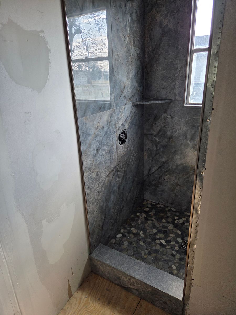 Tile Shower for D&J Custom Floors in Nederland, TX