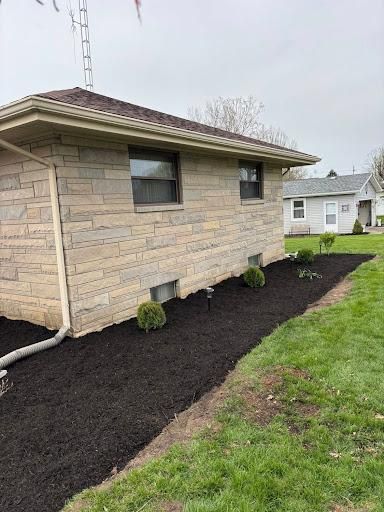 Mulch Installation for Chapman's Lawncare and Landscaping in Connersville, IN