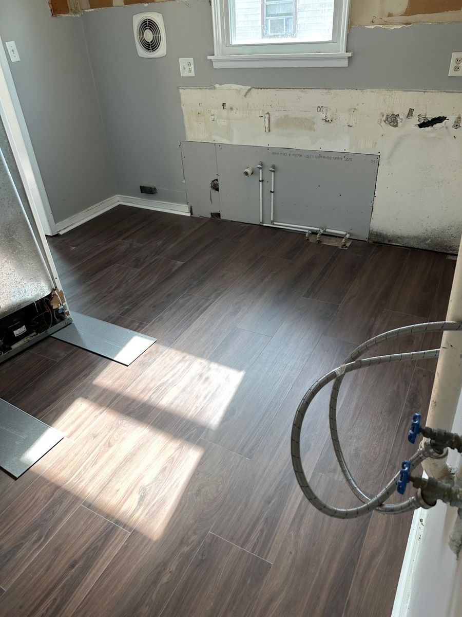 Luxury Vinyl Flooring for Jason Tench Flooring LLC in Richmond, VA