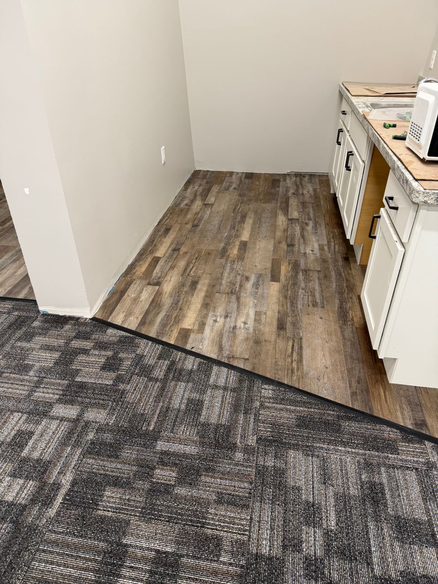 Carpet Installation And Repair for R. Royal Floors in Royalton, MN