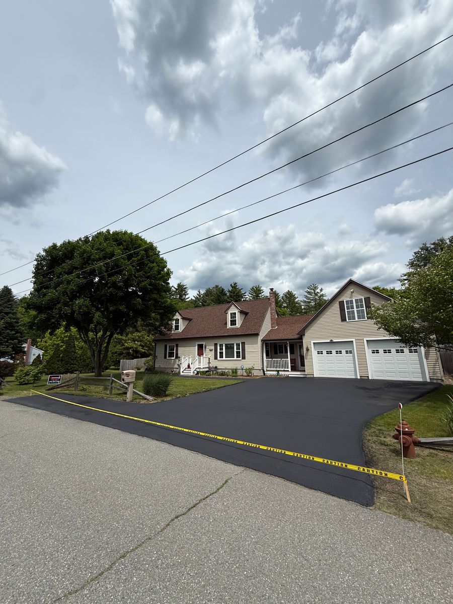 Residential Sealcoating for Supreme Sealcoating in Westminster, MA