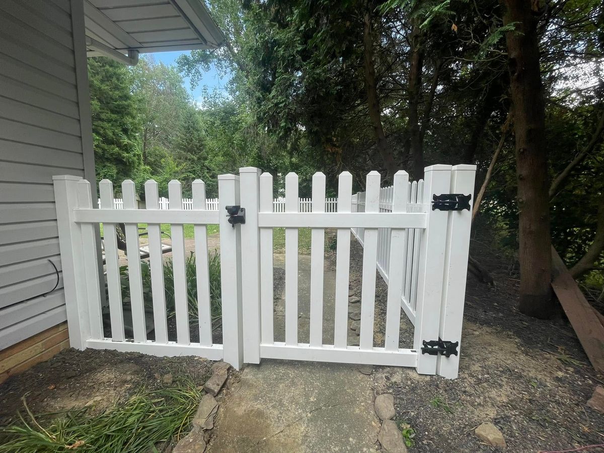 Gate Installation for Reynoso’s Fencing & Lawn Care in Painesville, OH