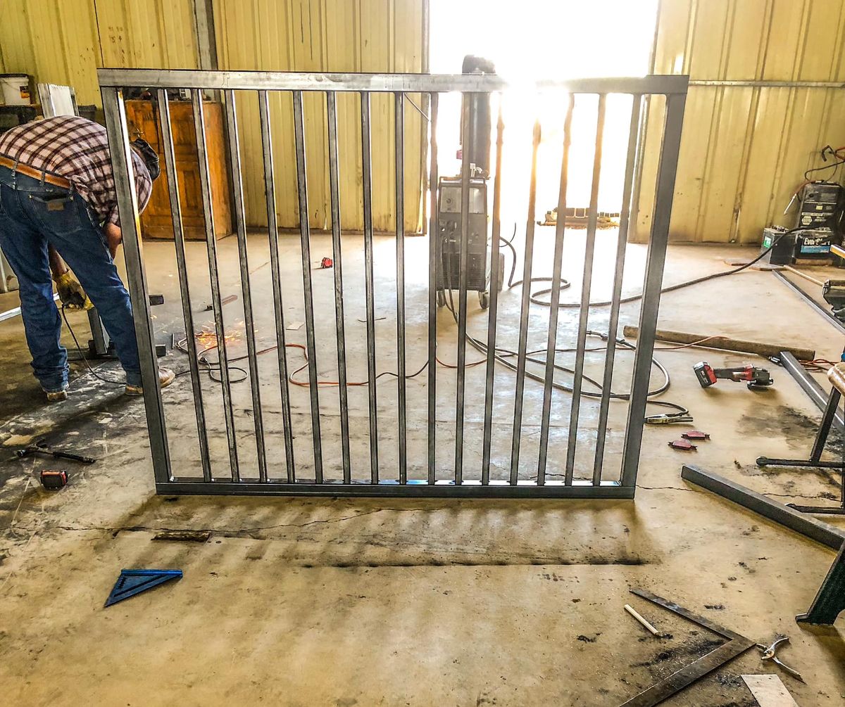Gate Installation and Repair for Burton Fencing in Parowan, UT