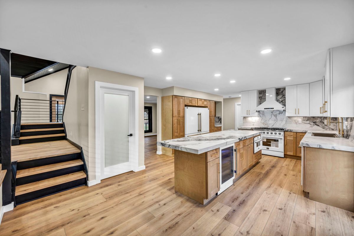 Interior/Exterior Painting for ForeverHome RE in Cleveland, OH