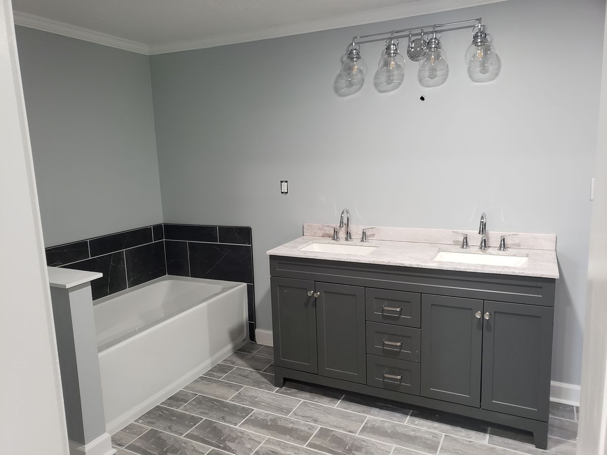 Bathroom Renovation for IVY Contracting in Buena Vista, TN