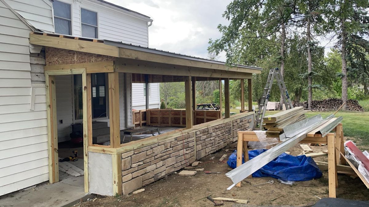 Deck & Patio Installation for Fixin’ Hixson’ in Medina, OH