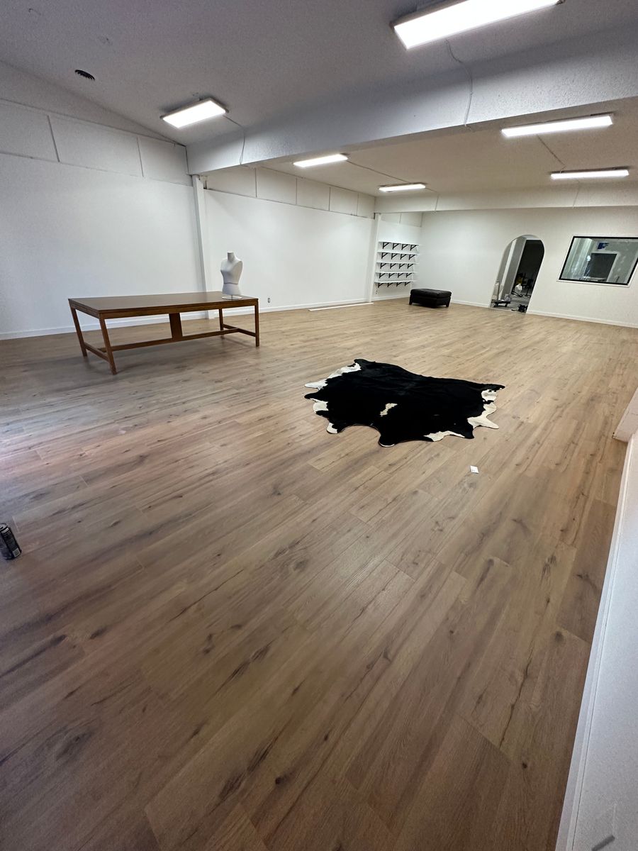 Flooring for Calderons Proquality Construction LLC in The Dalles, OR