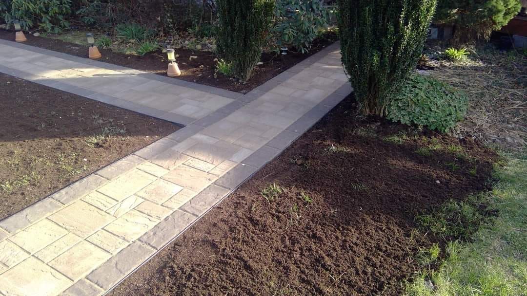 Landscape Installation for Grayt Scapes LLC in Johnson City, TN