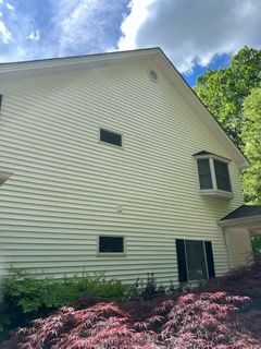 Home Softwash for JB Applewhite's Pressure Washing in Anderson, SC