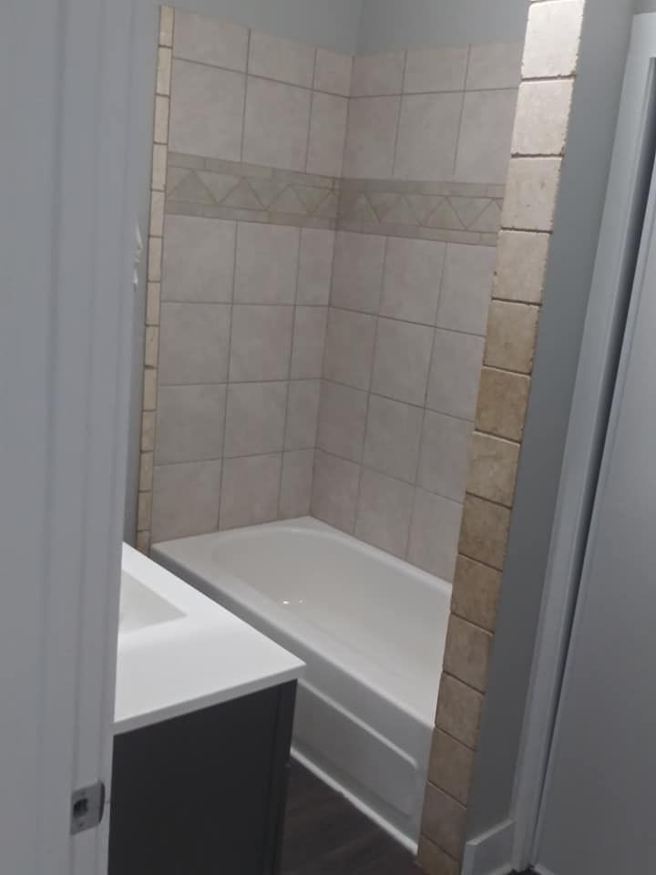 Flooring for Buhl Boys Concrete & Construction in Farmington, NM