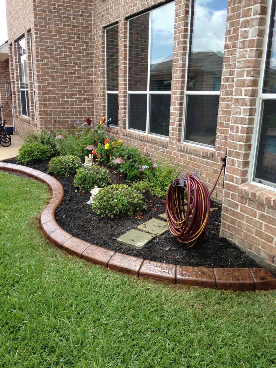 Landscaping for Texas Curb N Borders in Houston, TX