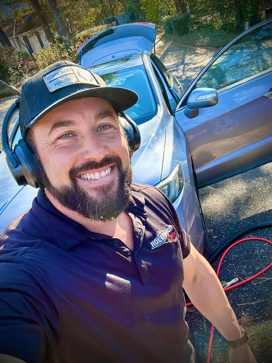 Full Detail Service for Hollywood Detail in Northport , AL