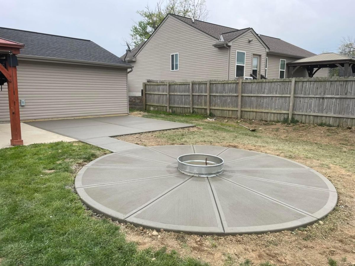 Concrete Patios & Driveways for Tanenbaum Services & Concrete in Florence, KY