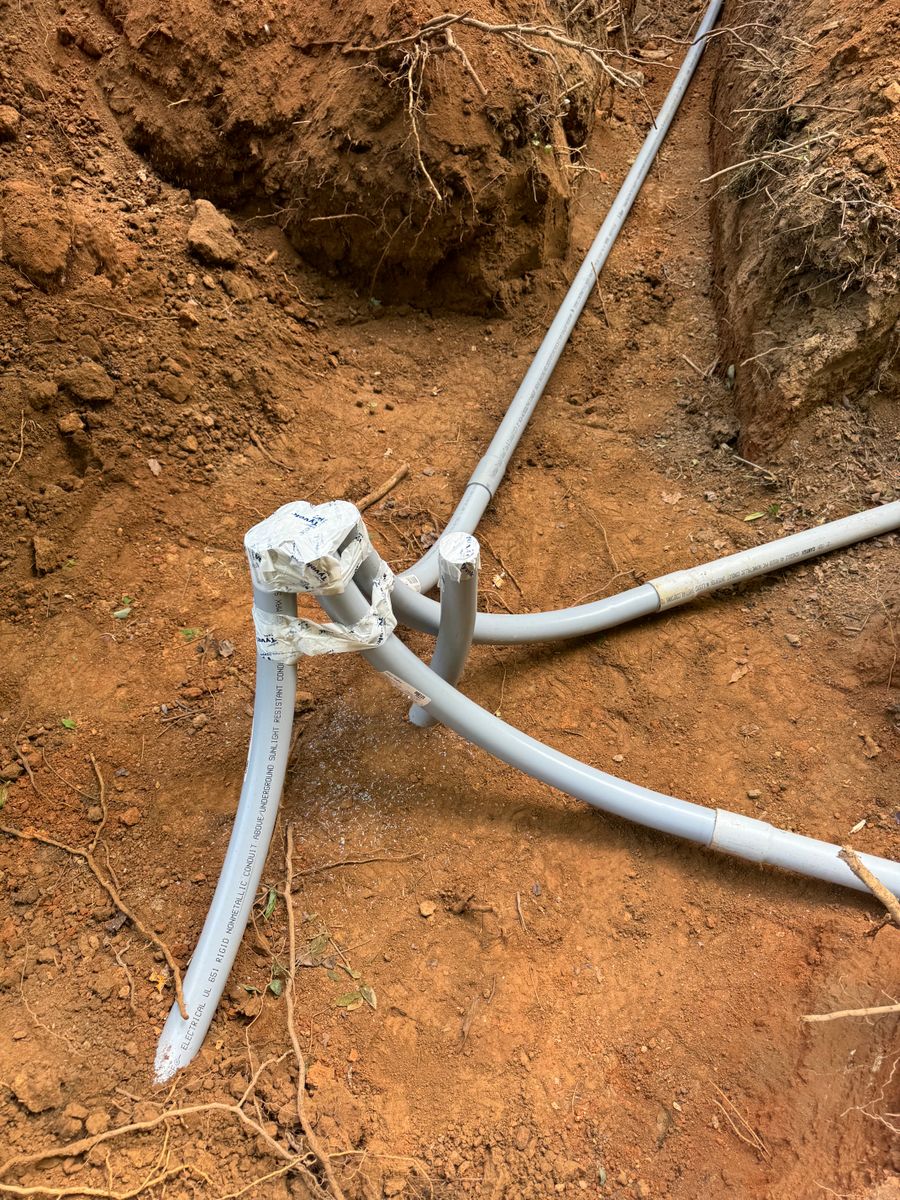 Underground Electric & Communications Service for Strange Excavating & Utilities in Lenoir City, TN