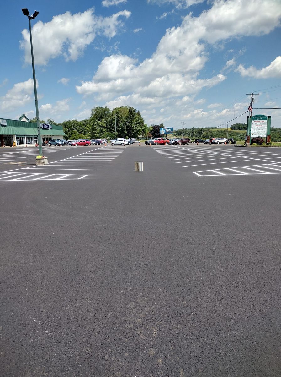 Sealcoating for Stripe A Lot in Knoxville, TN
