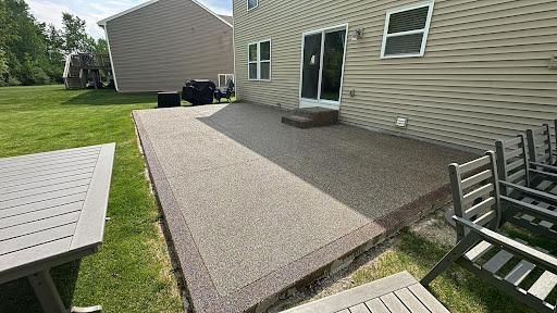 Exposed Aggregate for Crown Cement in Canton Township, MI