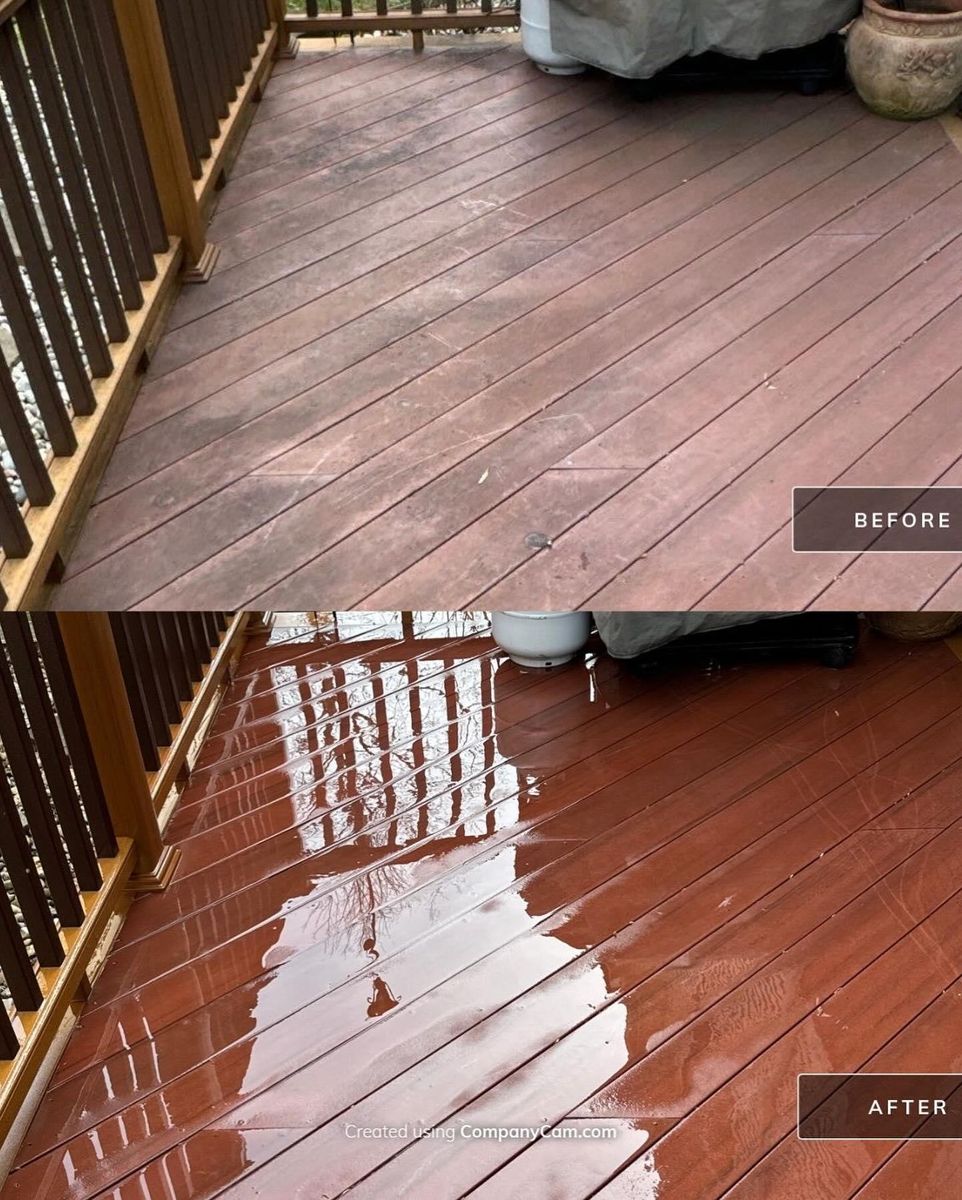 Composite Deck Cleaning for ProTech Pressure Wash LLC in Clinton Township, MI