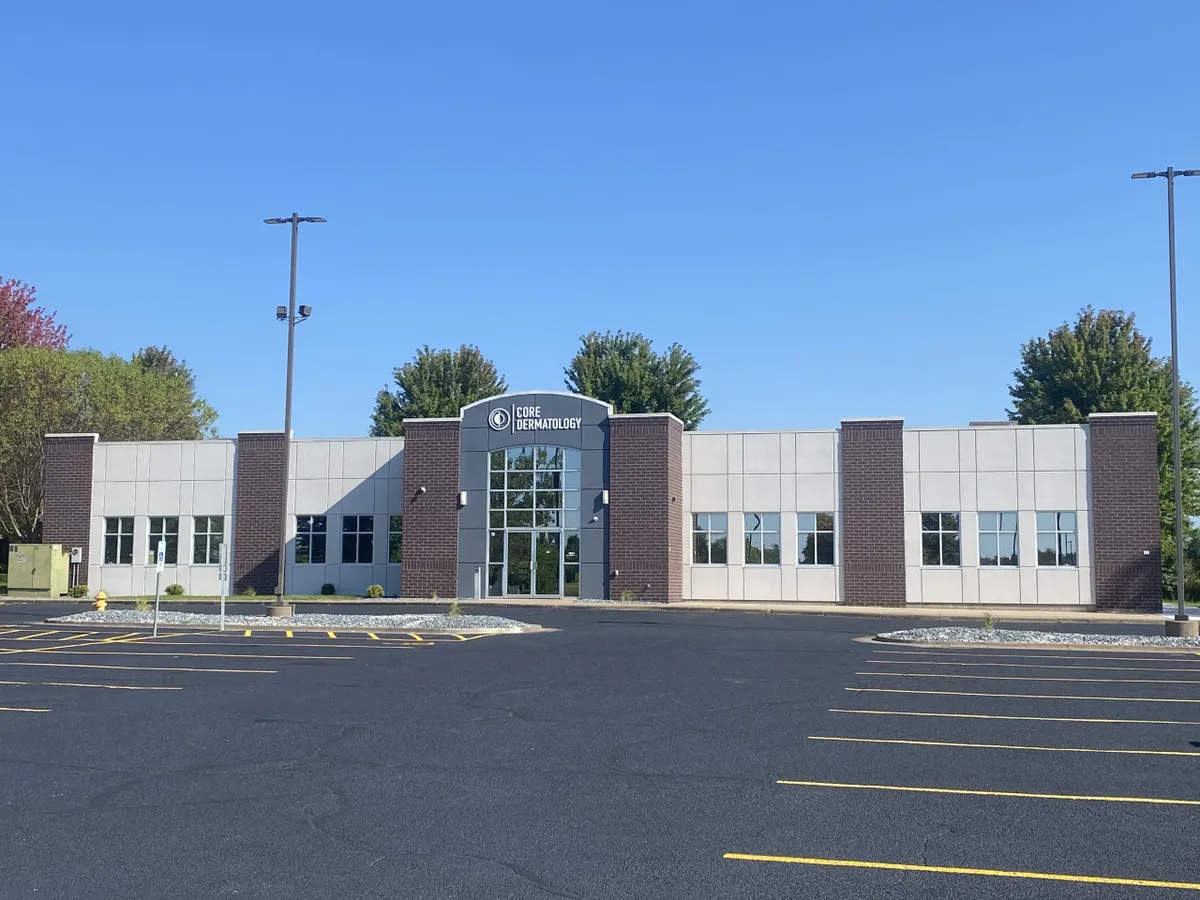 Flooring for Eagle Eye Contracting Inc in Bettendorf, IA