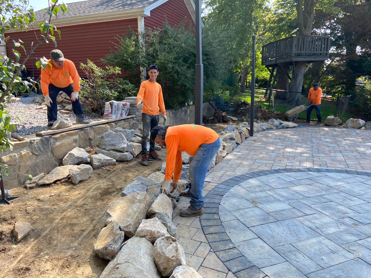 Patio Design & Construction for Zaldivar’s Lawn Care INC  in Peekskill, NY