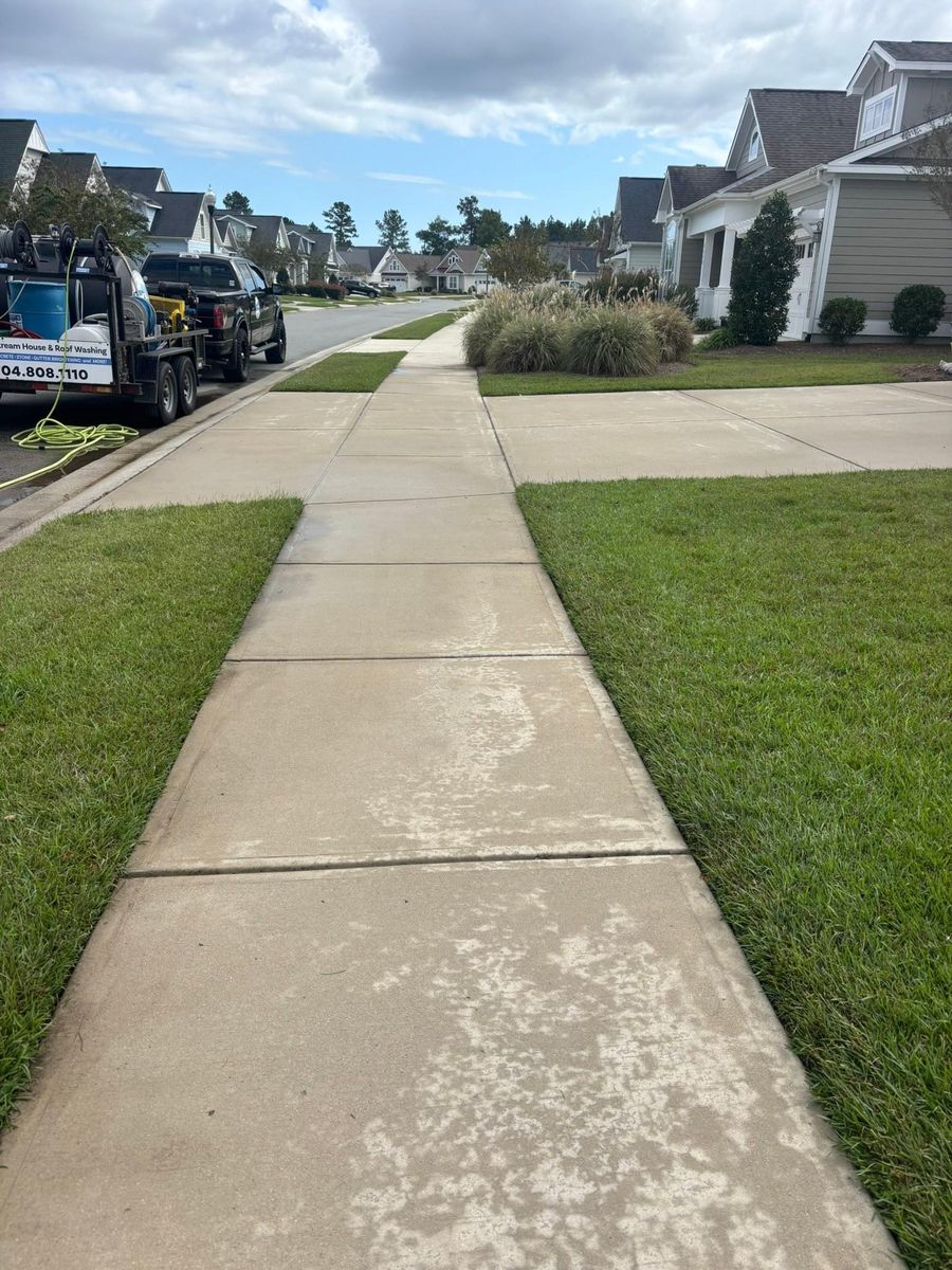 Hardscape Cleaning for Living Stream Pressure Washing in Wilmington, NC
