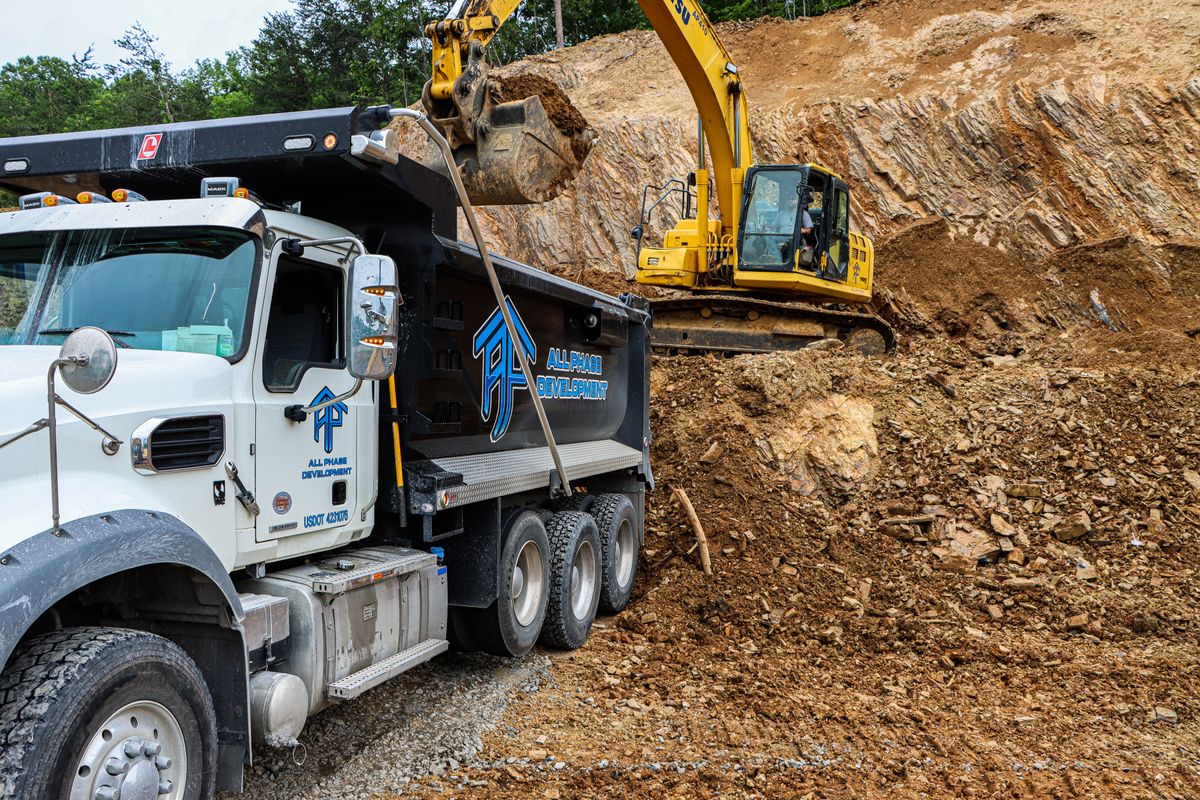 Trucking and Hauling for All Phase Development in Johnson City, TN