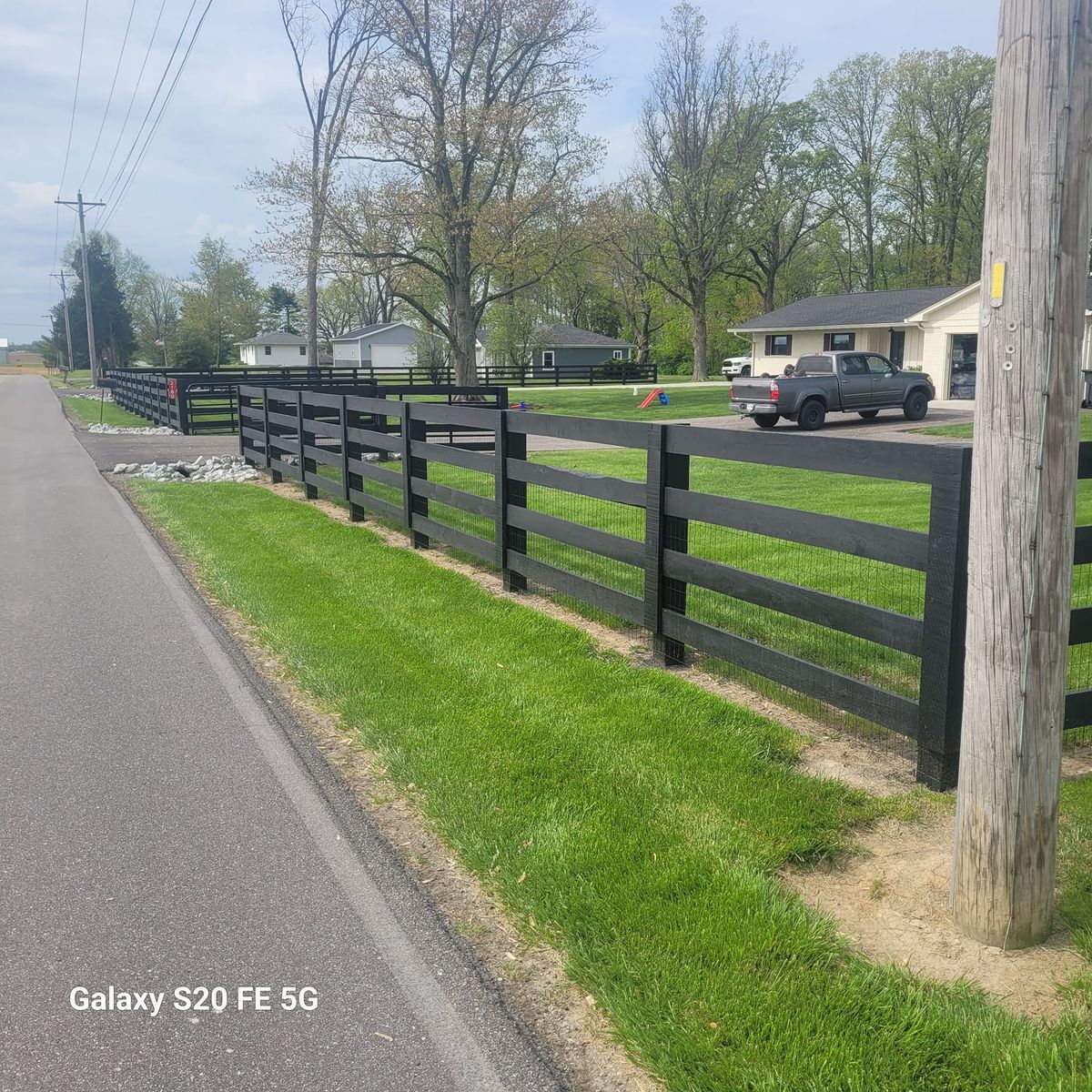 Staining and Refinishing for Puzzle Painting LLC in New Whiteland, IN