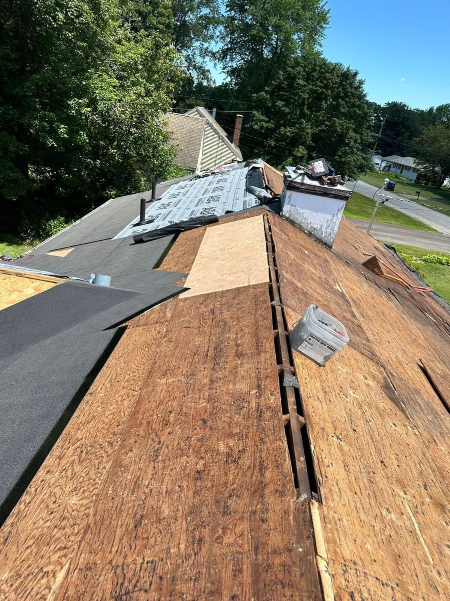 Roofing Replacement for First Choice Home Improvement LLC  in East Windsor, CT