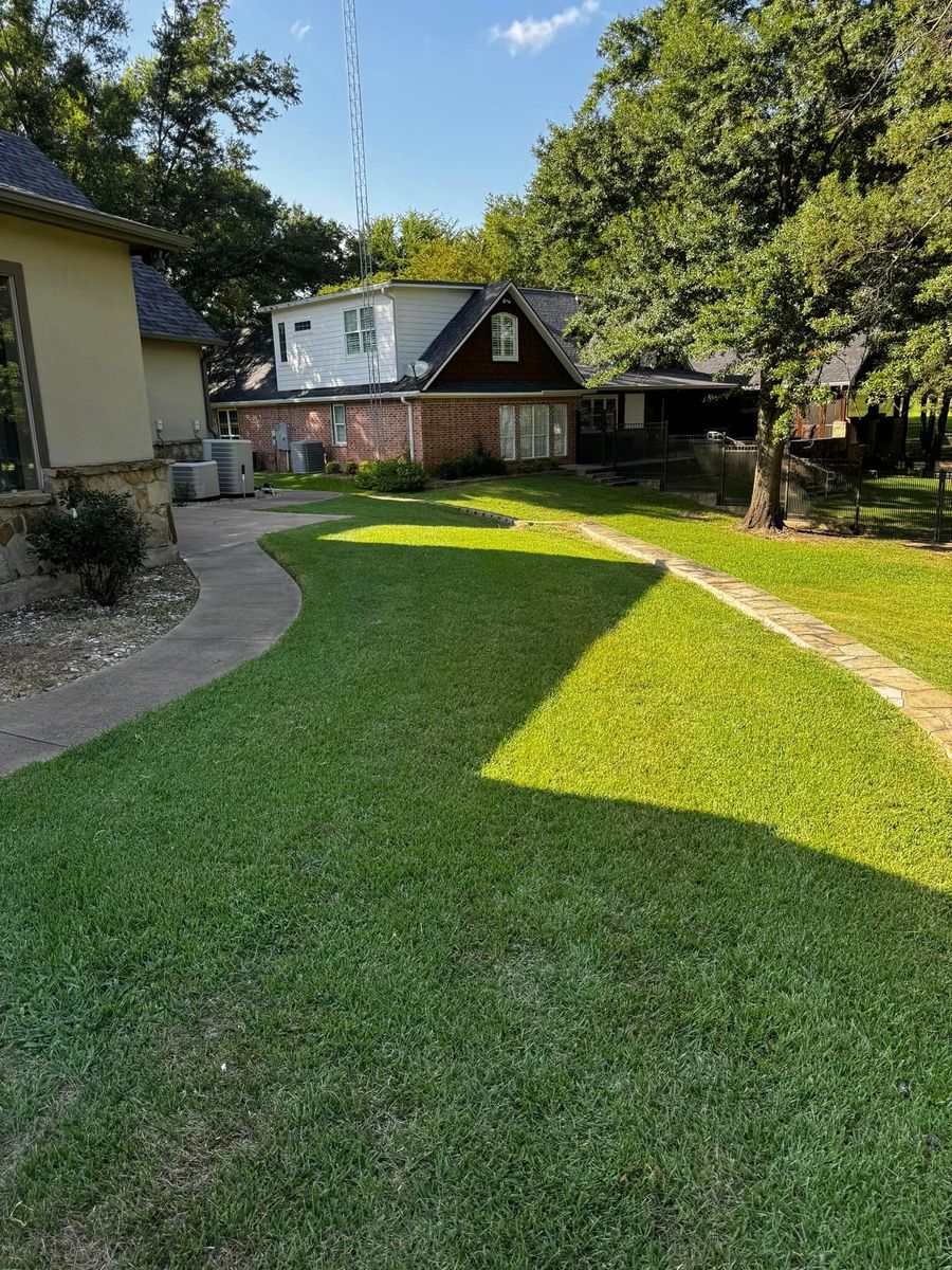 Fall Clean Up for Keener's Lawn and Landscape LLC in Quitman, TX