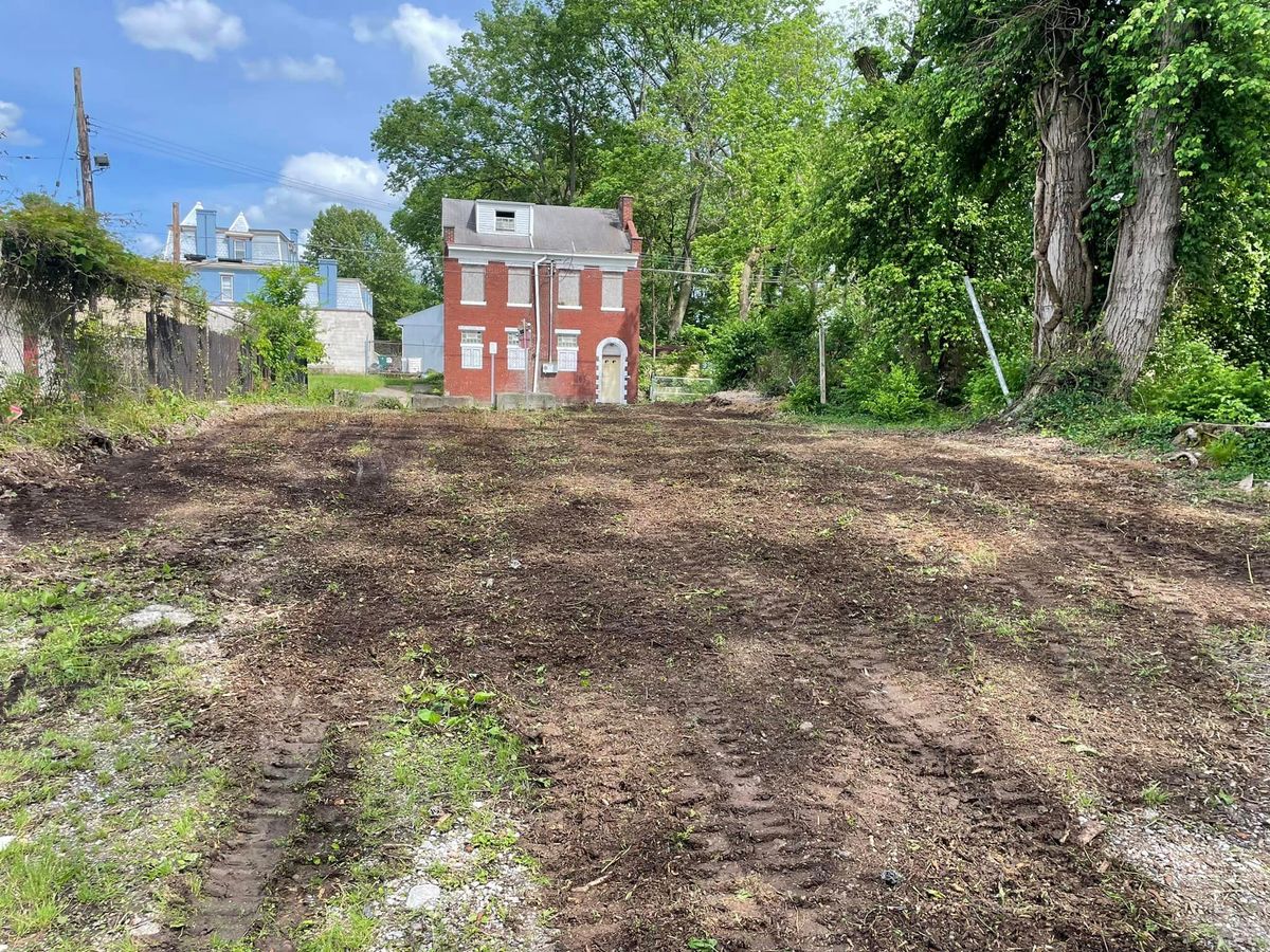 Grading for Patterson Excavation in Dry Ridge, KY