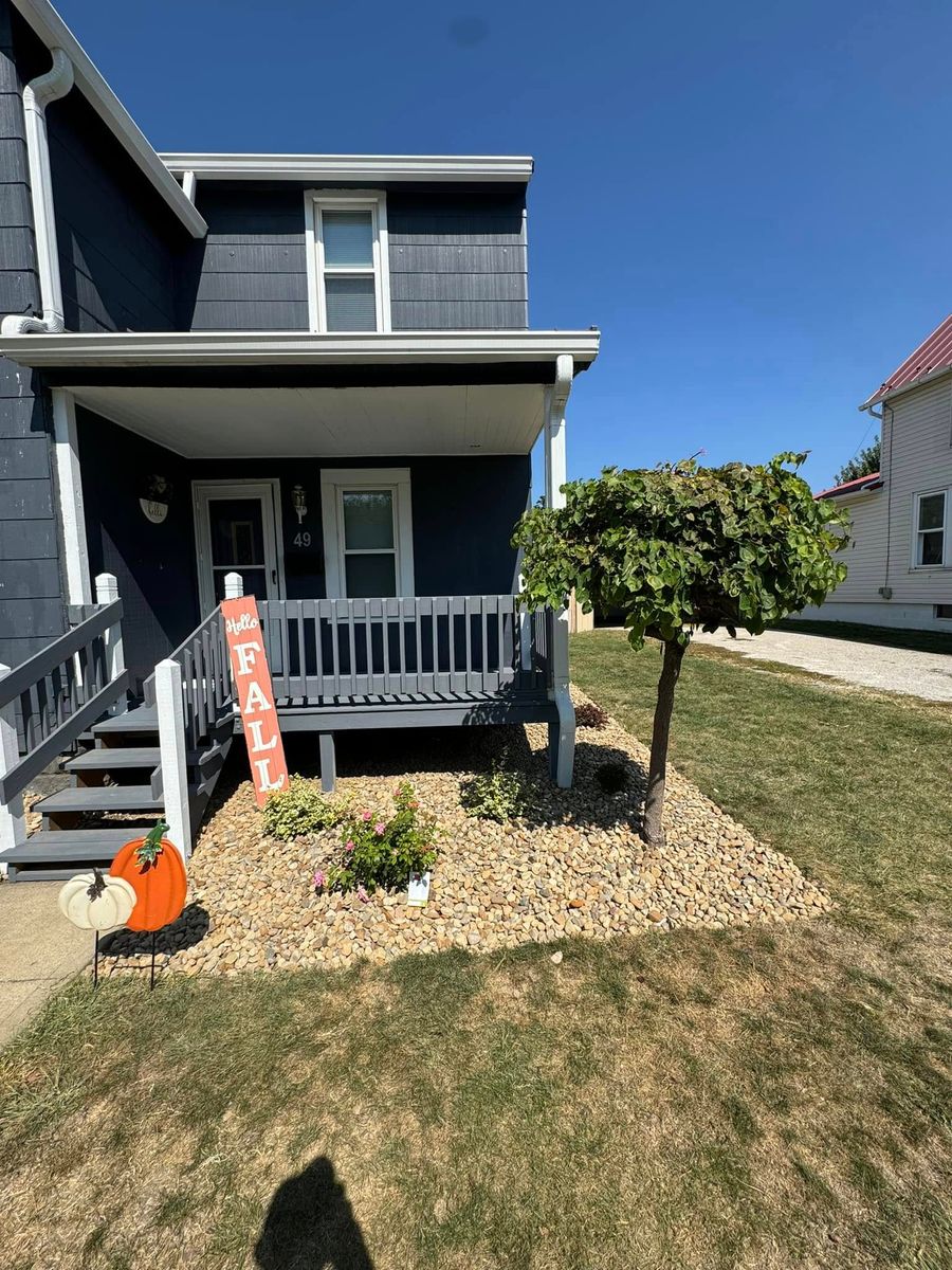 Fall Clean Up for McKenzie's Landscaping LLC in Shelby, OH