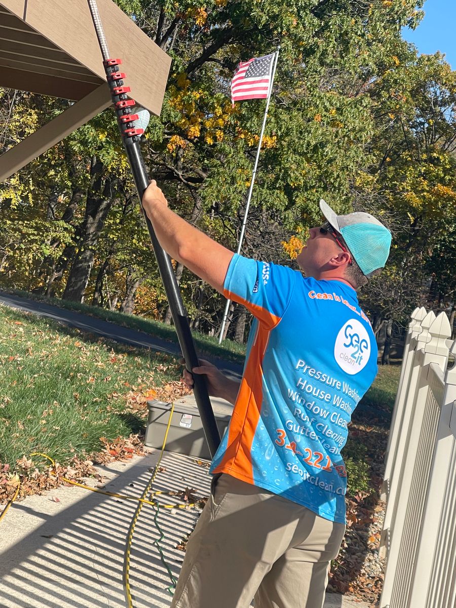 House Washing for See2it Clean in St Louis, MO