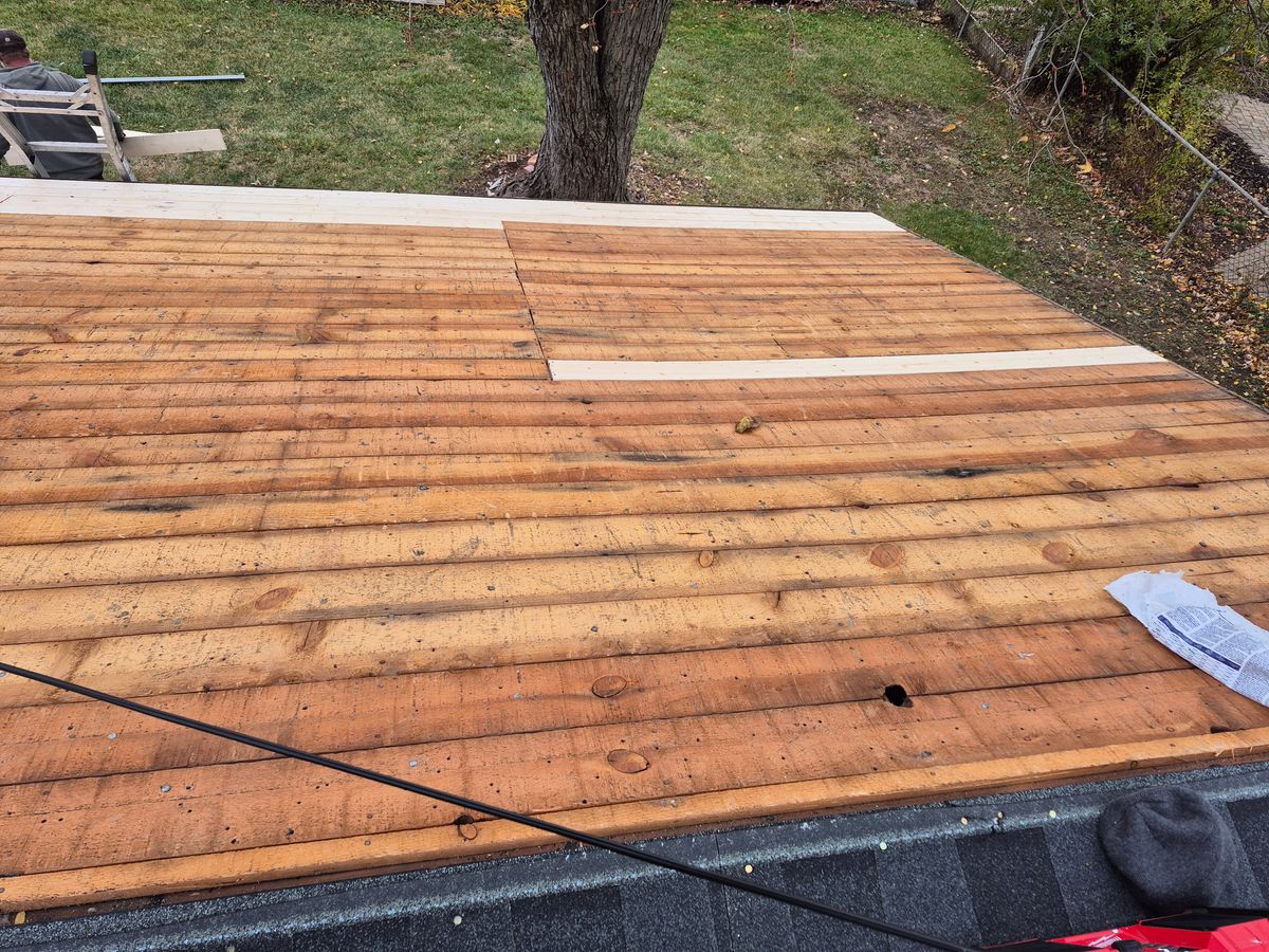 Roofing Repairs for Contractors Roofing in Dearborn, MI