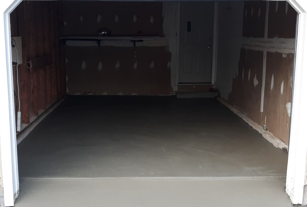 Garage Floors for OBH Concrete LLC in Lusby, MD