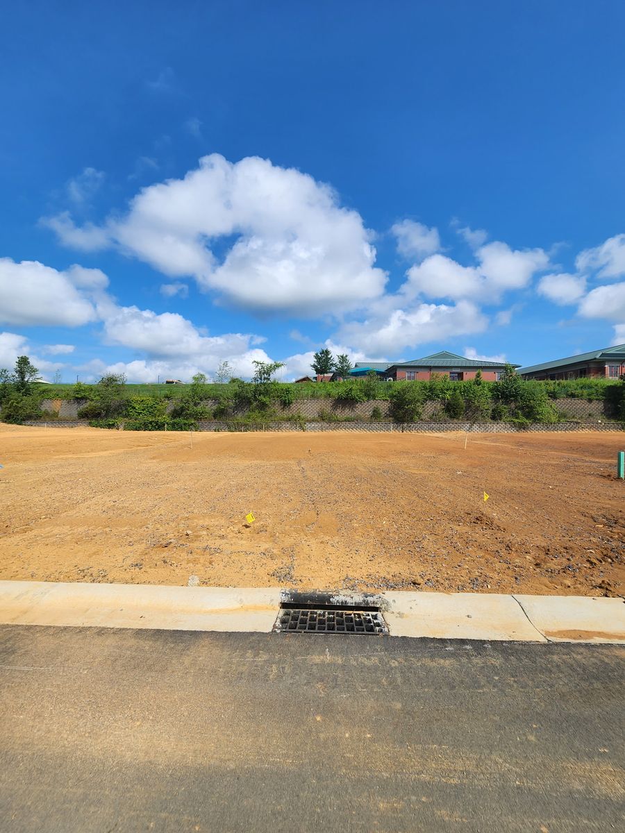 Land Grading for All Phase Development in Johnson City, TN