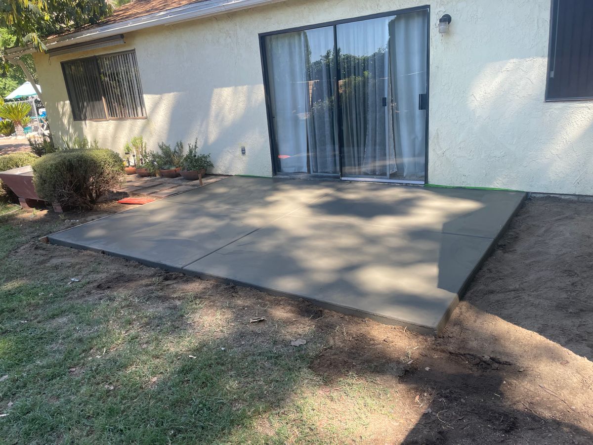 Concrete Slab Construction for David Cordrey Concrete Construction in Hemet, CA