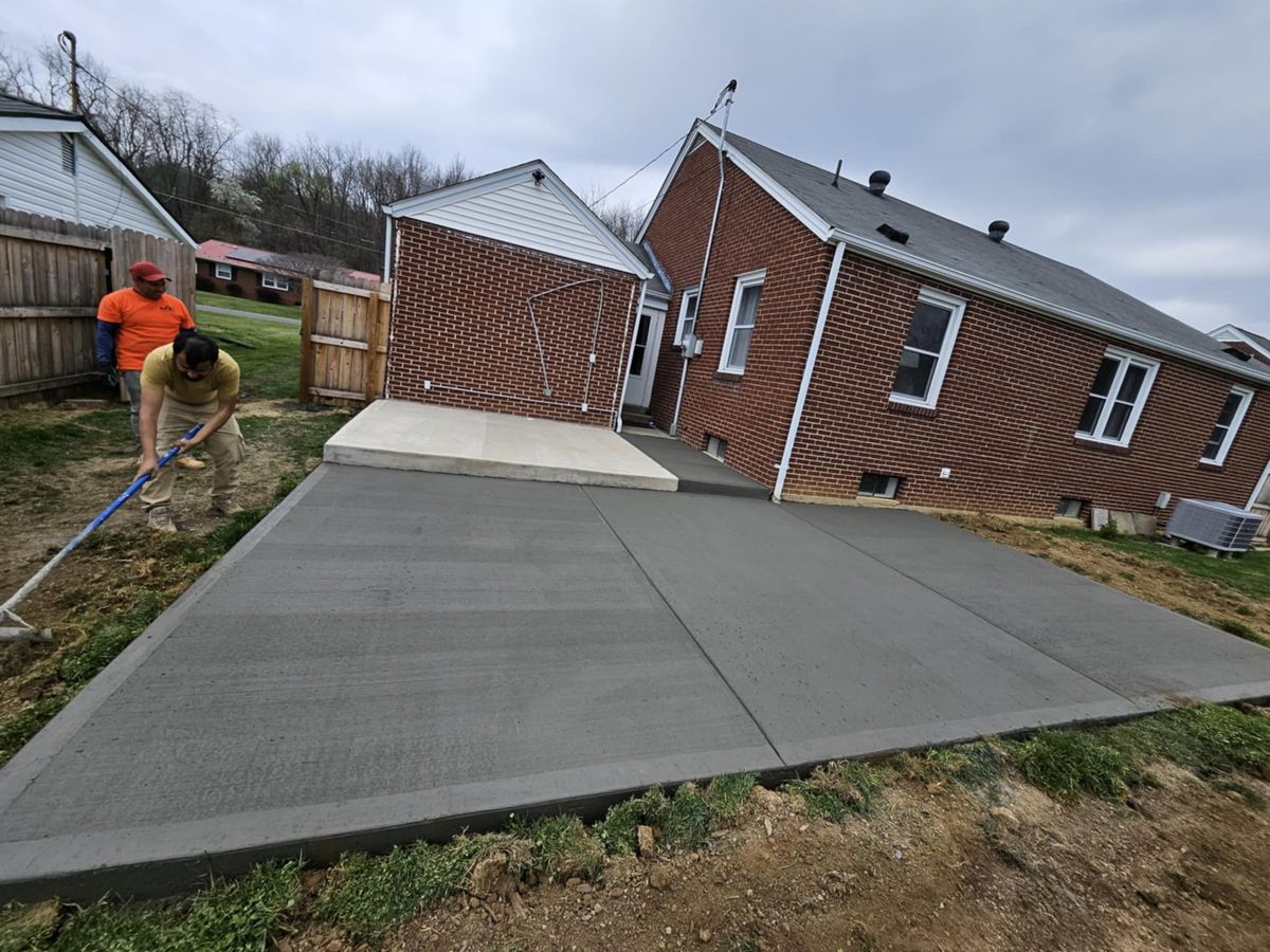 Patio Design & Construction for Miilan Construction in Boonville, NC