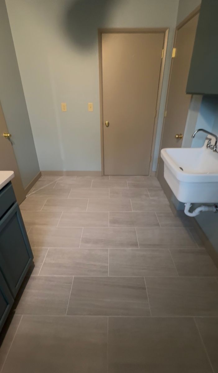 Bathroom Renovation for Trinity Painting & Construction in Douglas County, OR