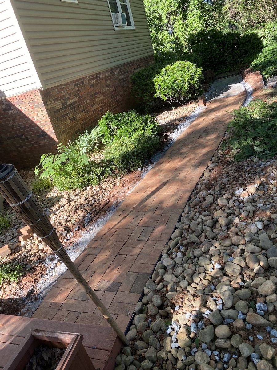 Gravel Laying and Refreshing for Golden Isles Greenery in Brunswick, GA