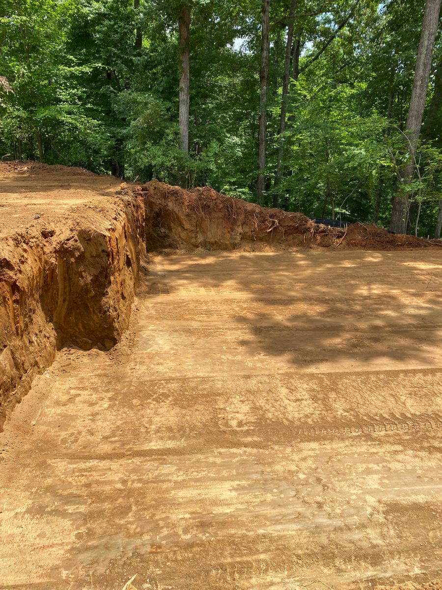 Excavation for Lanier Excavating LLC in Bedford County, VA